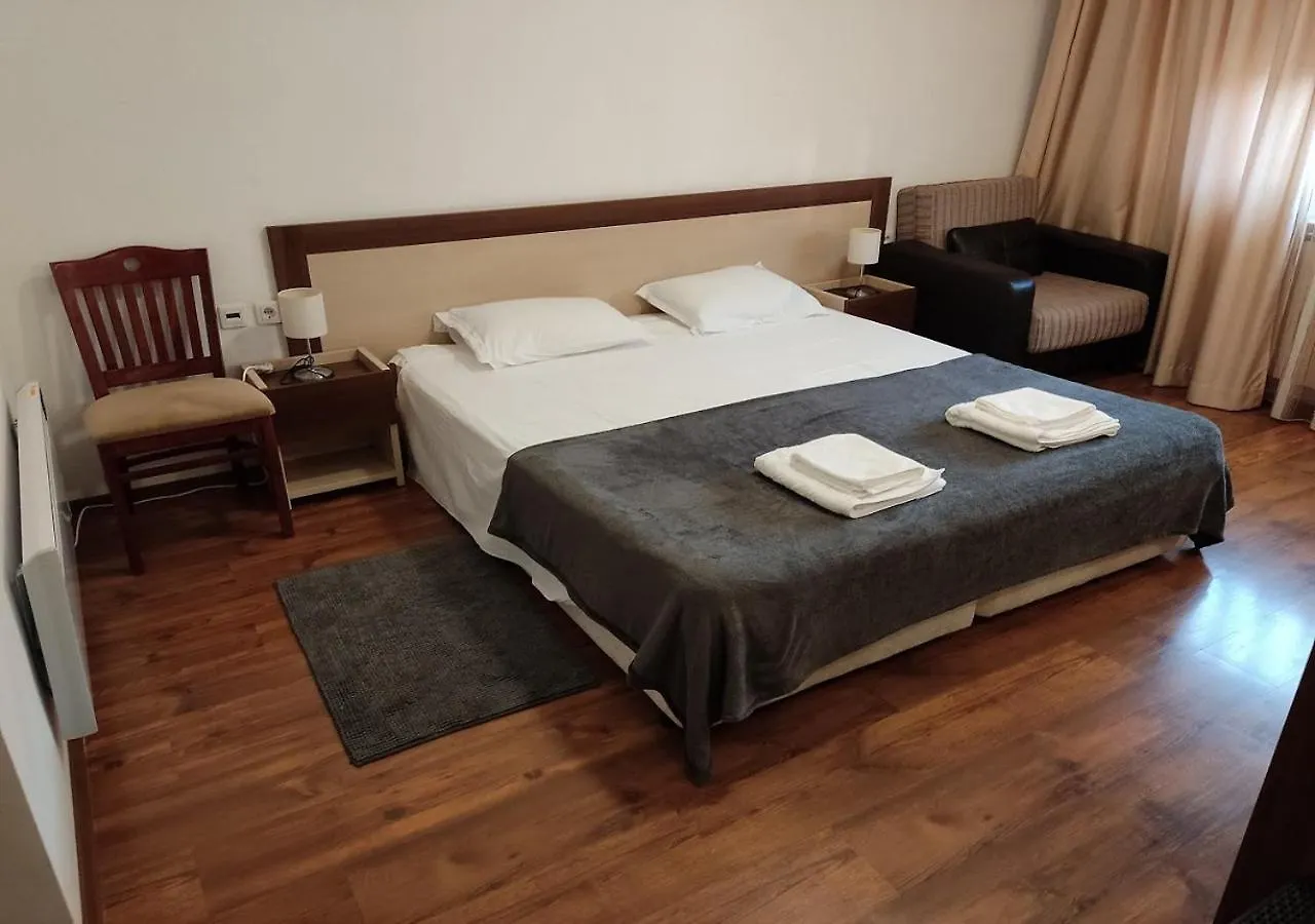 Family 2 Bed Apartment In Bansko